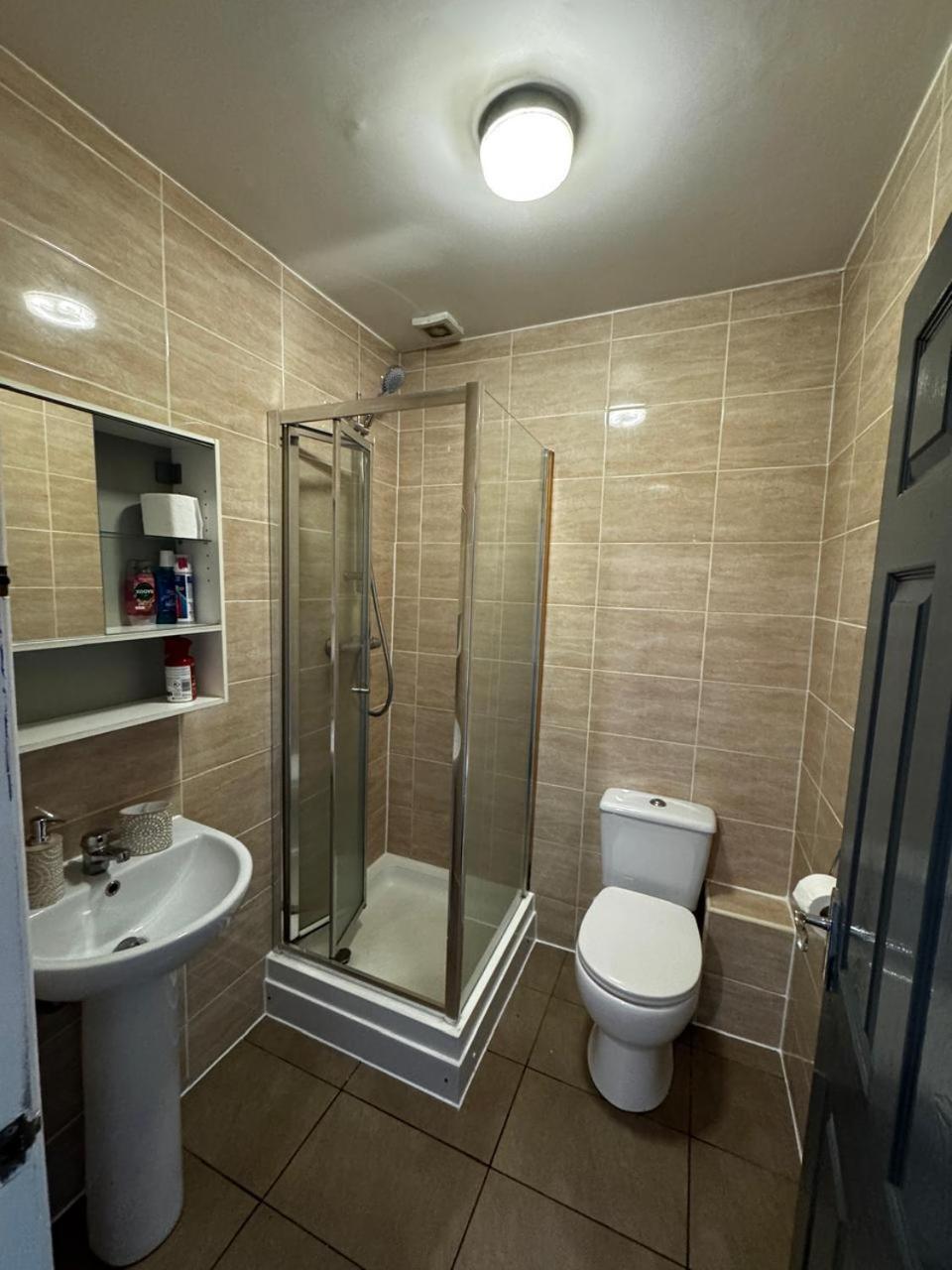 Woolpack Aparthotel Huddersfield Buitenkant foto